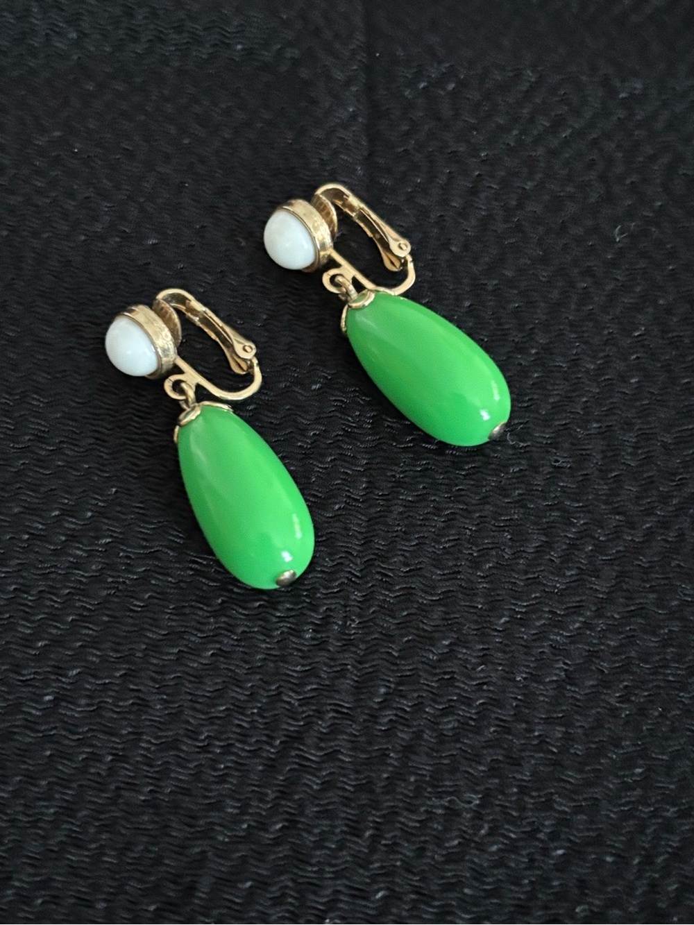 70s Lucite Avon Clip-On Earrings with Green Teardrop Drops